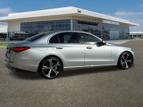 Used 2023 Mercedes-Benz C 300 Sedan image 12