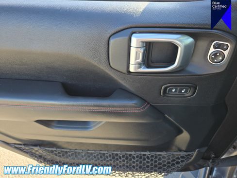 Used 2020 Jeep Wrangler Unlimited Rubicon AWD/4WD image 16