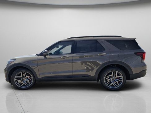New 2026 Ford Explorer ST w/ Sun And Sound Package image 21