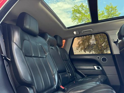 Used 2015 Land Rover Range Rover Sport HSE AWD/4WD image 31