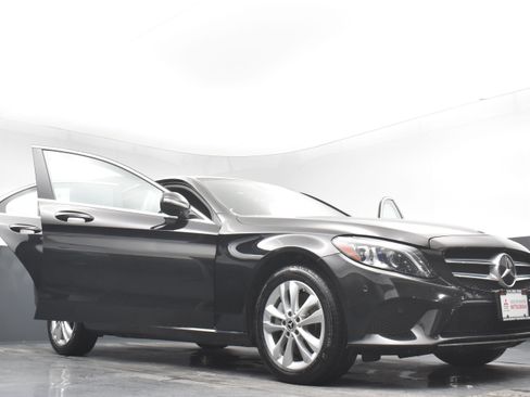 Used 2021 Mercedes-Benz C 300 4MATIC Sedan w/ Premium Package image 32