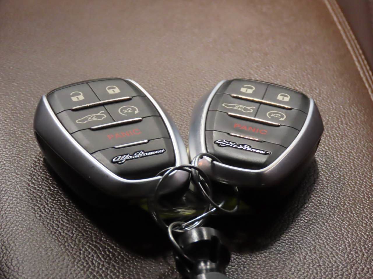Used 2021 Alfa Romeo Stelvio Ti Sport AWD/4WD image 20