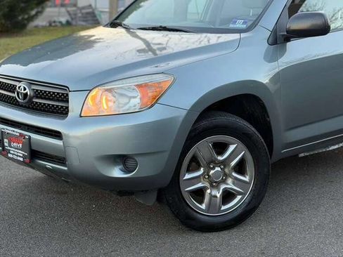 Used 2008 Toyota RAV4 4WD image 3