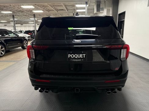 Used 2025 Ford Explorer ST w/ Sun And Sound Package AWD/4WD image 5