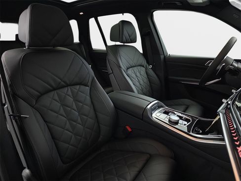 New 2026 BMW X5 xDrive40i w/ Executive Package image 10