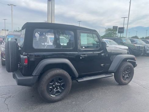 Used 2024 Jeep Wrangler Sport AWD/4WD image 2