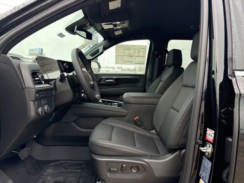 New 2026 Chevrolet Suburban LT w/ Comfort Package image 28