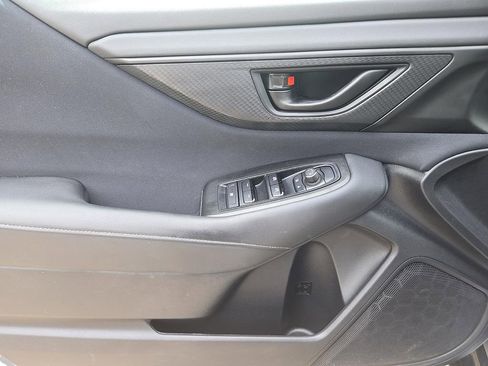 Used 2025 Subaru Outback AWD/4WD image 13