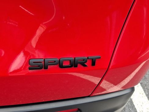 Certified 2024 Honda HR-V Sport image 32