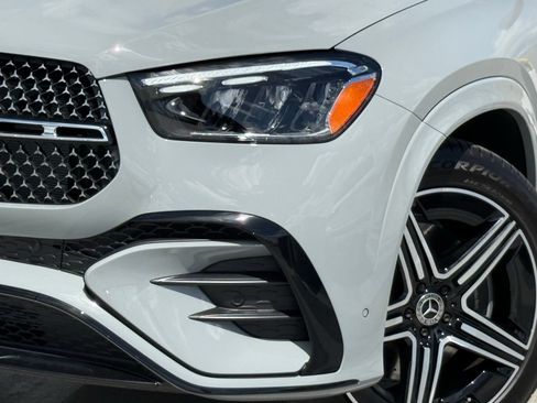 New 2026 Mercedes-Benz GLE 450e 4MATIC image 3