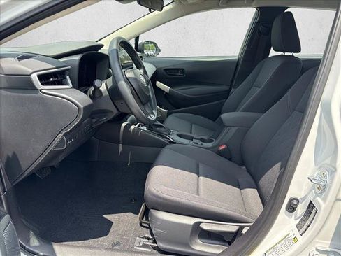 Used 2026 Toyota Corolla LE FWD image 10