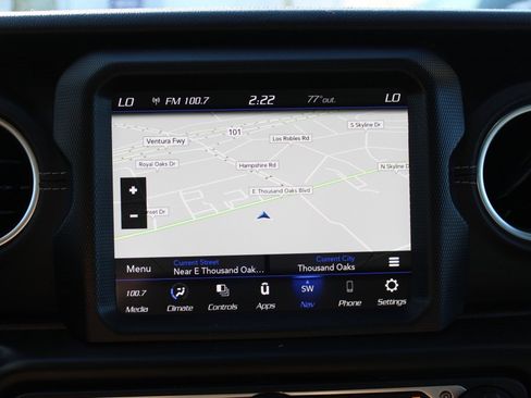 Used 2023 Jeep Wrangler Unlimited Sahara image 20