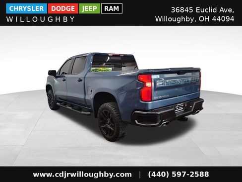 Used 2024 Chevrolet Silverado 1500 LT Trail Boss w/ Convenience Package II AWD/4WD image 7