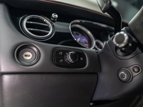 Used 2015 Bentley Continental GT image 90