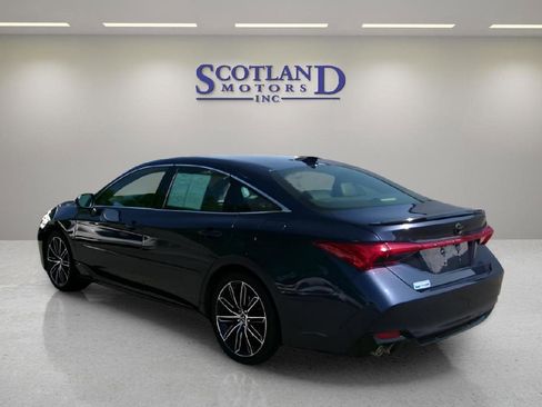 Used 2020 Toyota Avalon Touring w/ All Weather Liner Package image 8