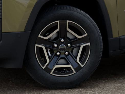 New 2026 Jeep Cherokee Limited image 8