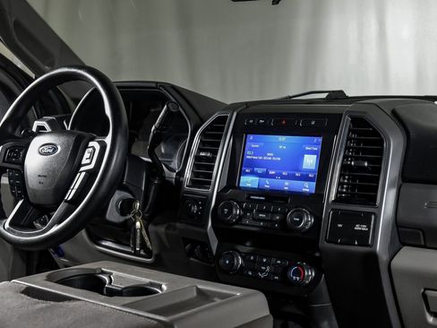 Used 2020 Ford F250 XLT image 21