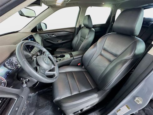 Used 2021 Nissan Rogue SL w/ Premium Package FWD image 11