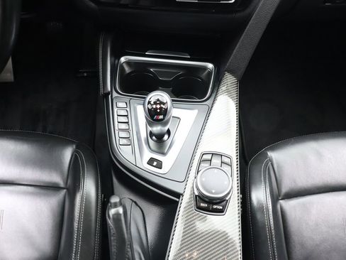 Used 2016 BMW M3 image 25