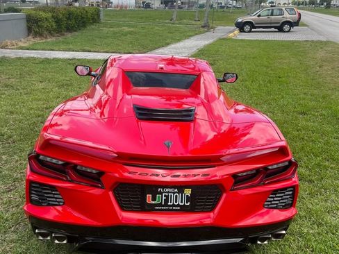 Used 2023 Chevrolet Corvette Stingray Convertible w/ Z51 Performance Package RWD image 11