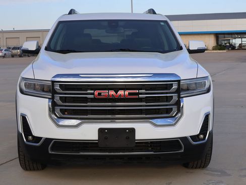 Used 2023 GMC Acadia SLT AWD/4WD image 4