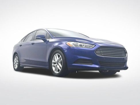 Used 2016 Ford Fusion SE FWD image 31