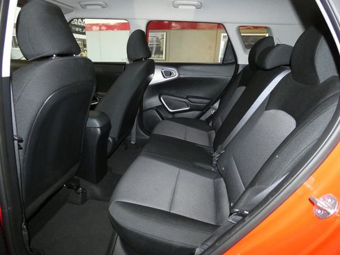 Used 2023 Kia Soul LX w/ Option Group 015 image 22