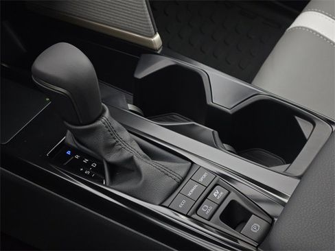 Certified 2026 Toyota Camry SE image 23