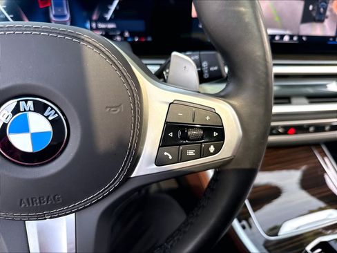 Used 2025 BMW X5 xDrive40i w/ Executive Package AWD/4WD image 15