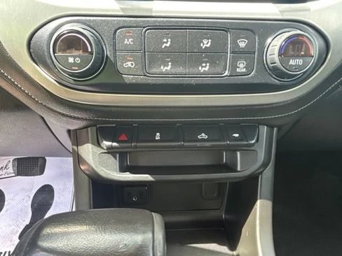 Used 2019 GMC Canyon SLE w/ SLE Convenience Package AWD/4WD image 6