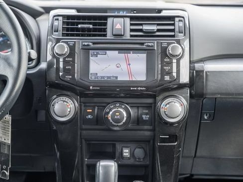 Used 2016 Toyota 4Runner Trail Premium AWD/4WD image 20