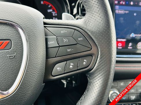 Used 2024 Dodge Durango GT image 9