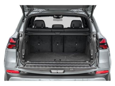 New 2026 BMW X5 xDrive50e w/ Premium Package AWD/4WD image 13