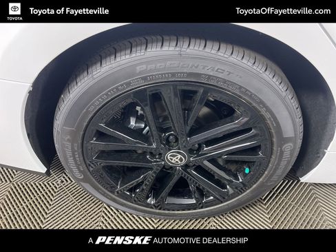 Used 2026 Toyota Camry SE image 11