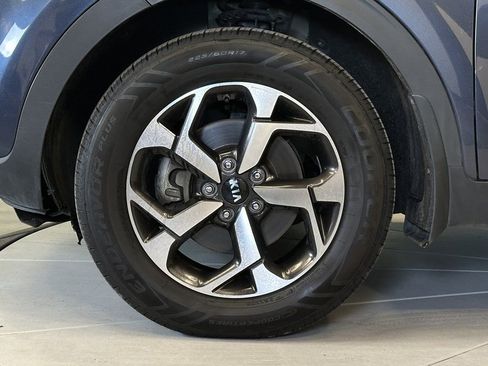 Used 2022 Kia Sportage LX image 25