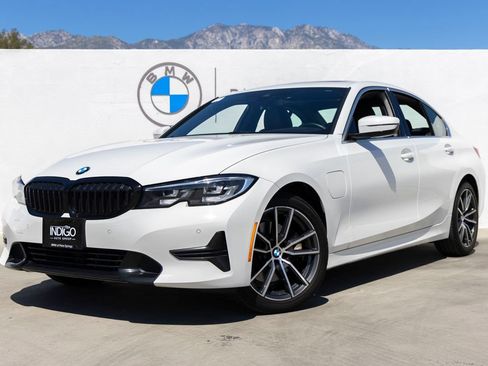 Used 2021 BMW 330e RWD image 8