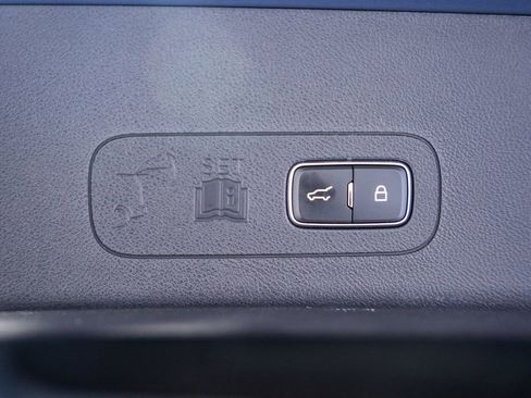 Used 2021 Lincoln Aviator Reserve w/ Elements Package Plus image 13