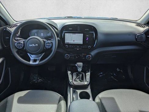 Used 2023 Kia Soul S FWD image 17