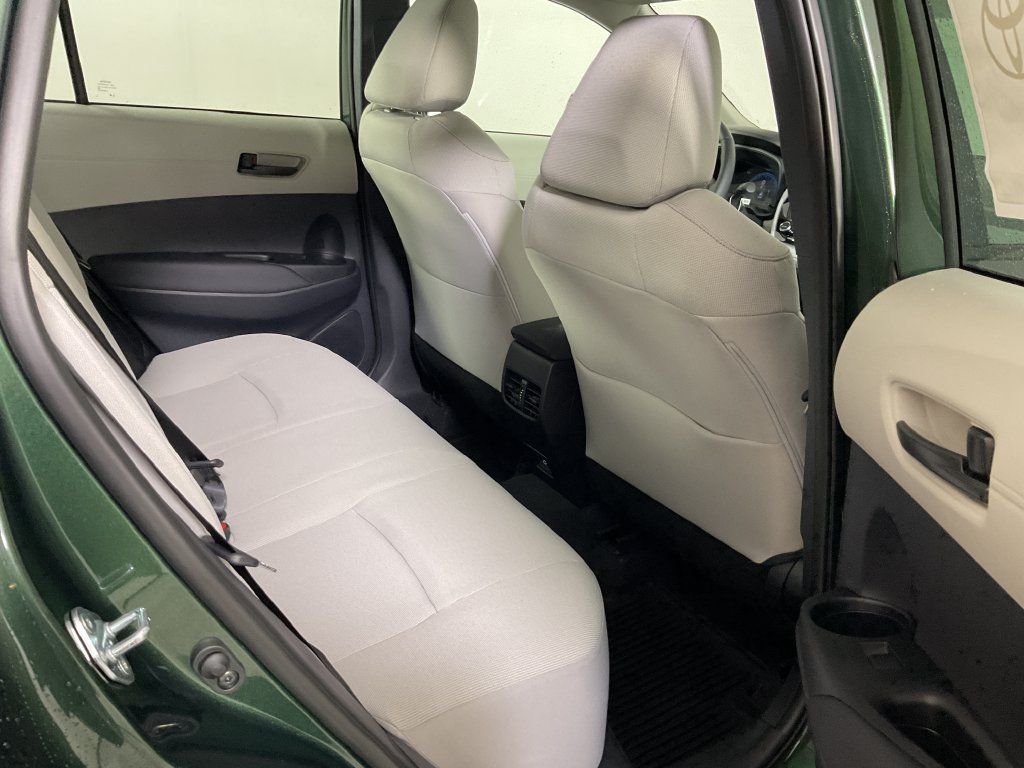 New 2026 Toyota Corolla Cross LE w/ Moonroof Package AWD/4WD image 20