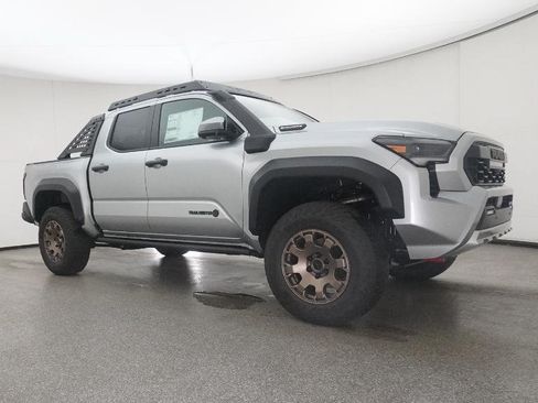 New 2025 Toyota Tacoma 4x4 Double Cab Hybrid image 33