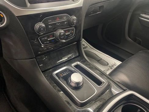 Used 2023 Chrysler 300 Touring L w/ Popular Equipment Group image 13