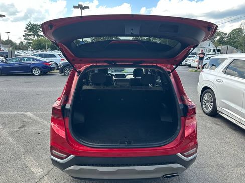 Used 2020 Hyundai Santa Fe SE FWD image 16