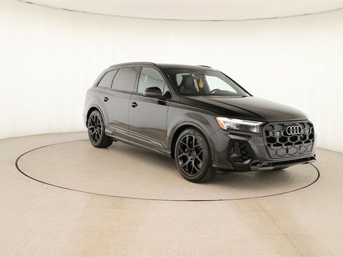 New 2026 Audi SQ7 Premium Plus image 10