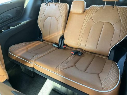 New 2026 Chrysler Pacifica Pinnacle w/ Trailer Tow Group image 20