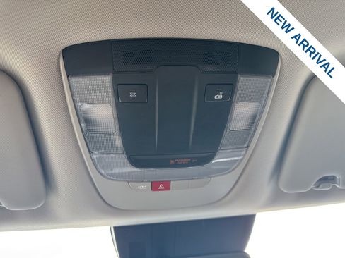 Used 2024 Kia Sportage EX image 29