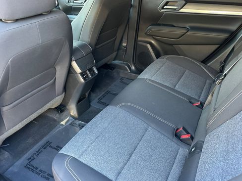 Used 2026 GMC Terrain Elevation w/ Black Edition image 14