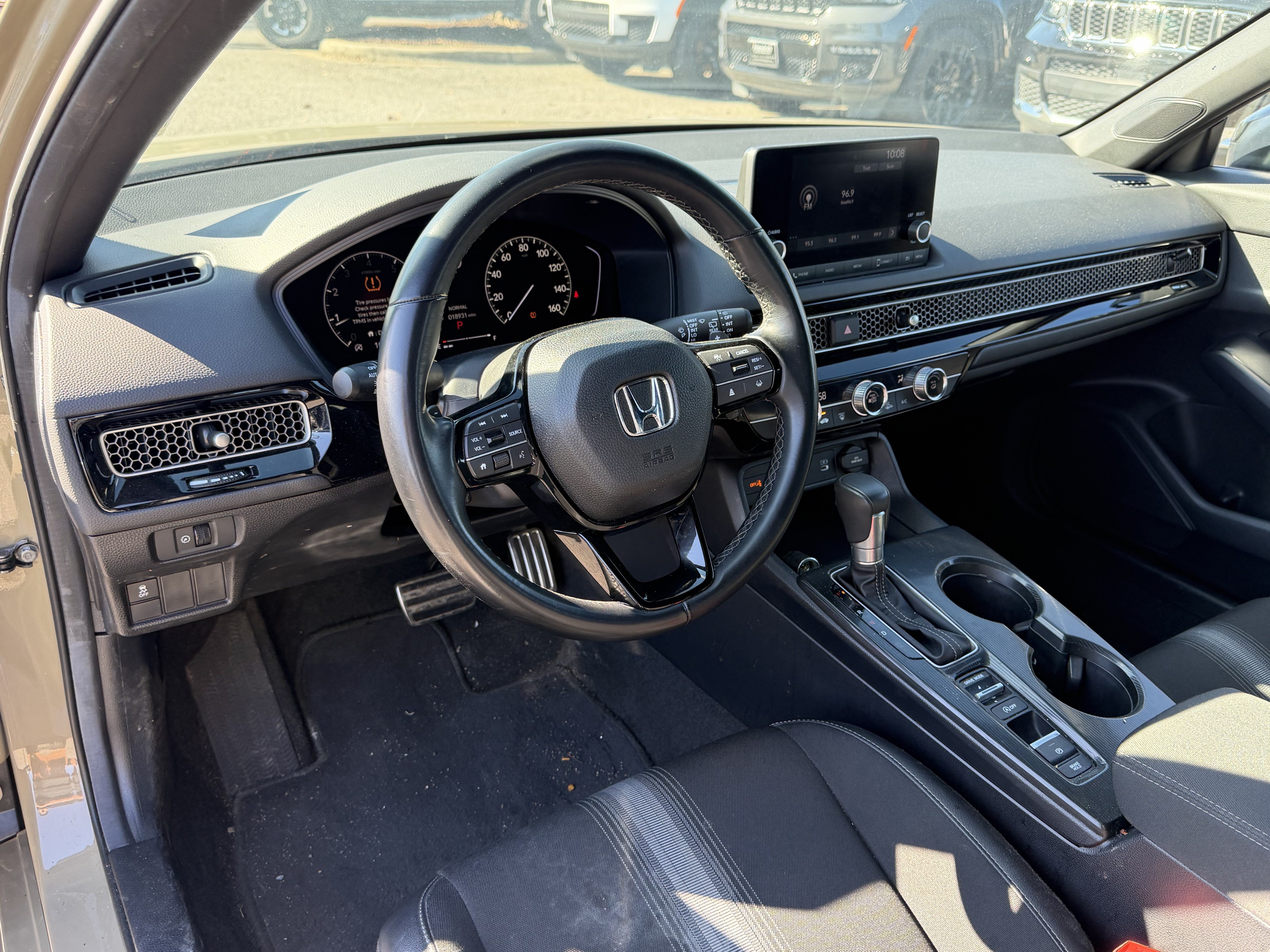 Used 2025 Honda Civic Sport image 11
