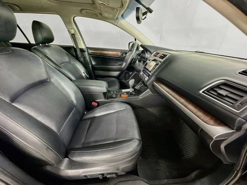 Used 2015 Subaru Outback 2.5i Limited AWD/4WD image 35