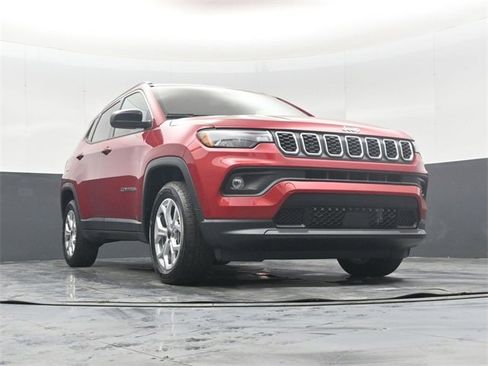 New 2026 Jeep Compass Latitude image 45
