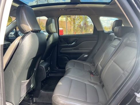 Used 2023 Lincoln Corsair AWD w/ Equipment Group 101A image 17